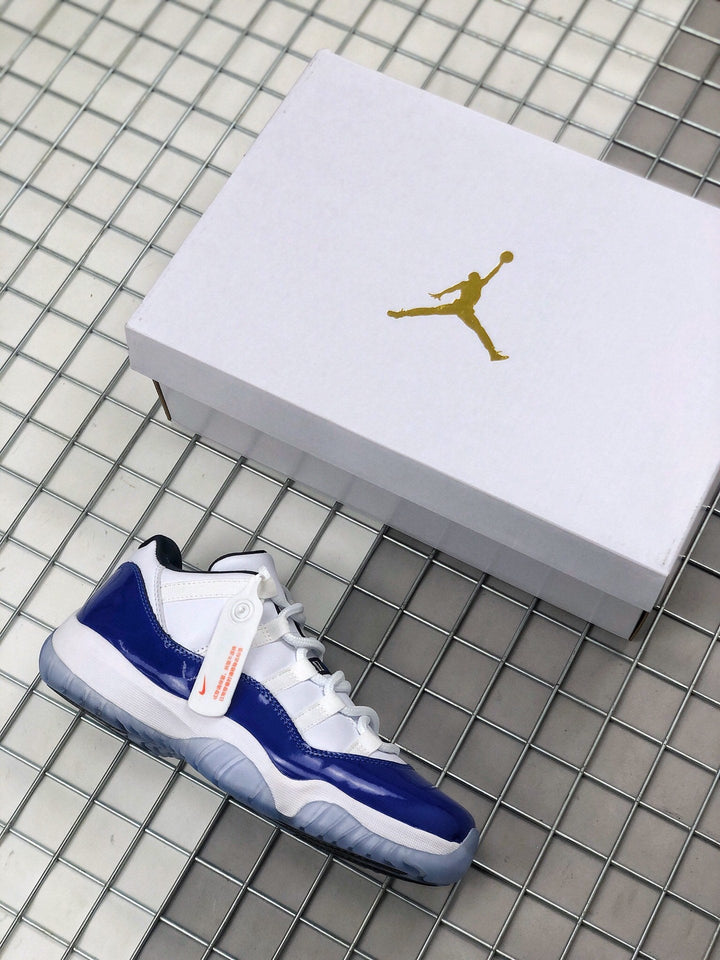 Air Jordan 11 Sneakers White and Deep Blue BQ3685-001