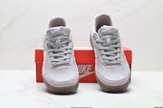 Nike Terra Manta Sneakers in Light Gray and Pink