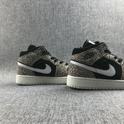 Air Jordan 1 Mid SE GS Leopard Print Sneakers BQ6931-021