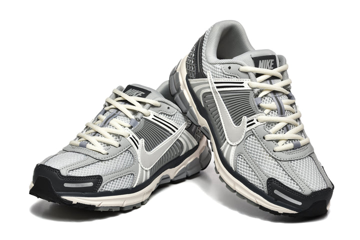Nike Zoom Vomero 5 Sneakers in Grey and White