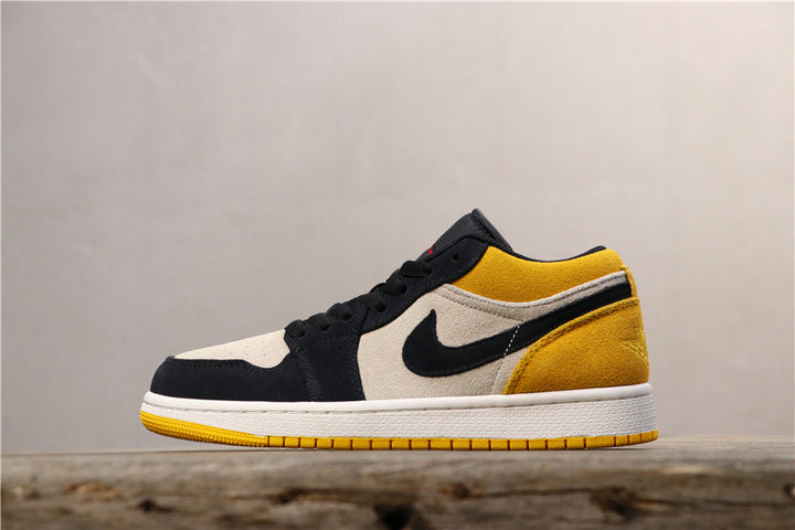 Jordan Air Jordan 1 Low University Gold Black and White 553558-127