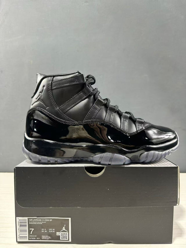 Comme des Garçons × Jordan Air Jordan 11 Black Sneakers